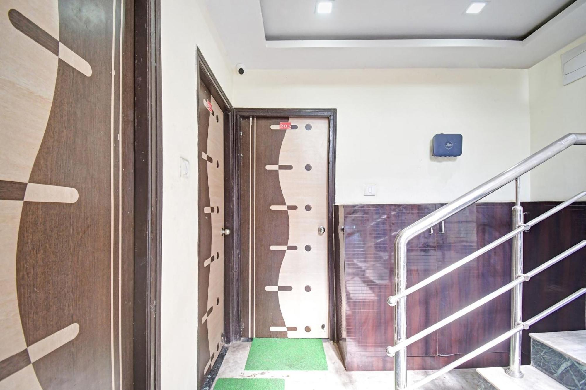 Hotel O New Aamaze Inn Near Acropolis Mall Kalküta Dış mekan fotoğraf